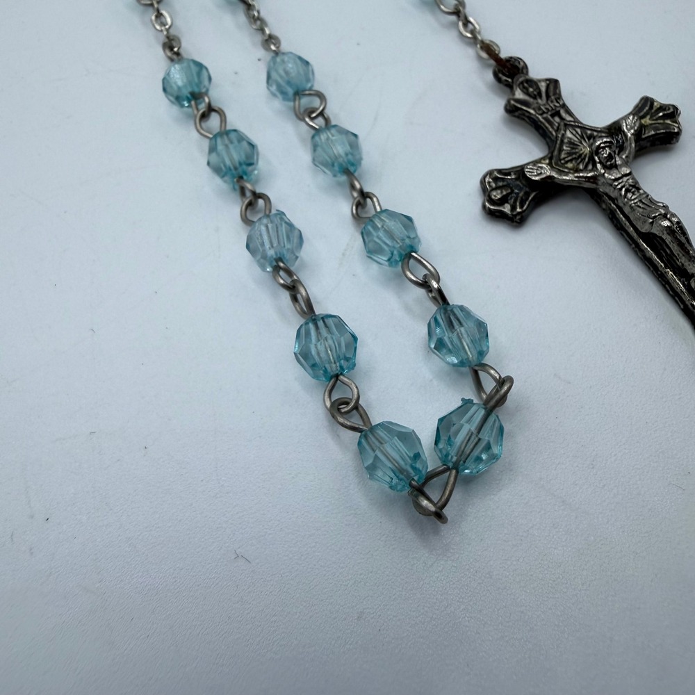 Light Blue Crystal Bead Rosary Silver Tone Madonna Child Medal Crucifix 20 Inch - Picture 8 of 8